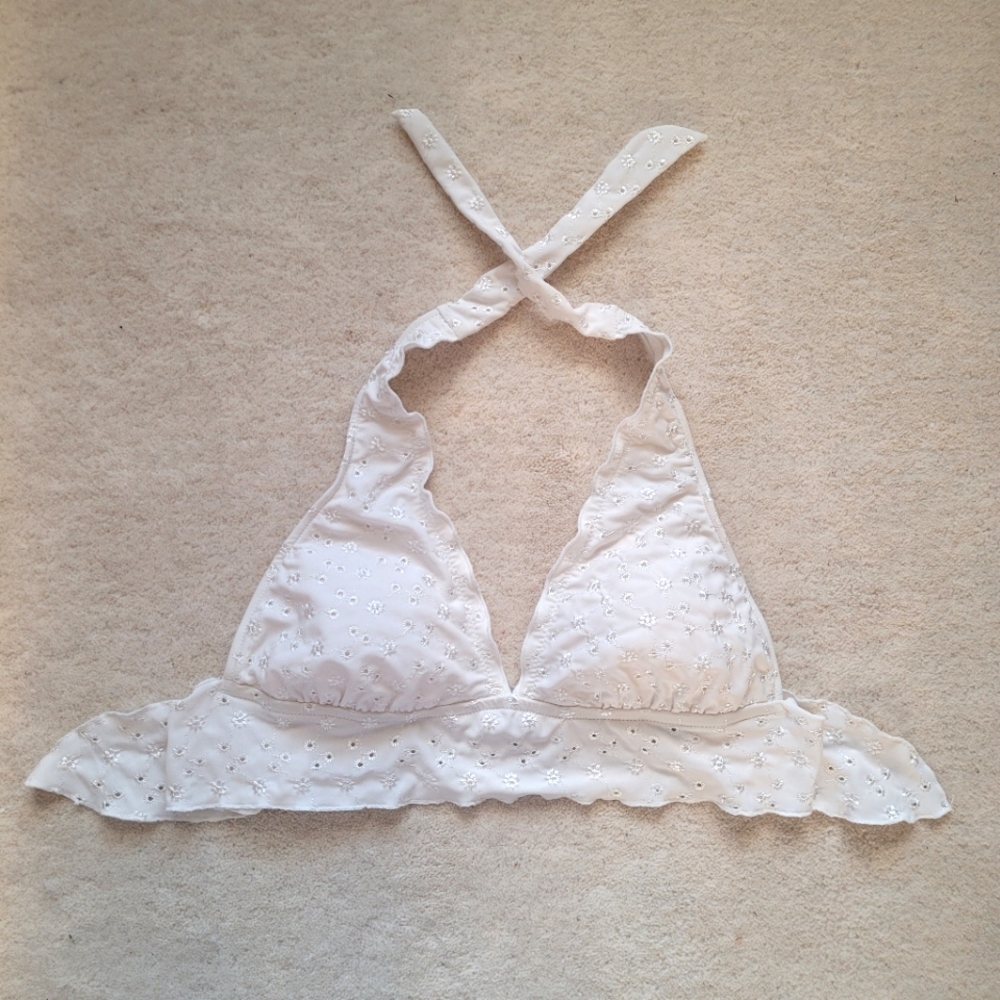 Arizona Jean Co. Lace and Ruffle White Swim Top - Women's Large
